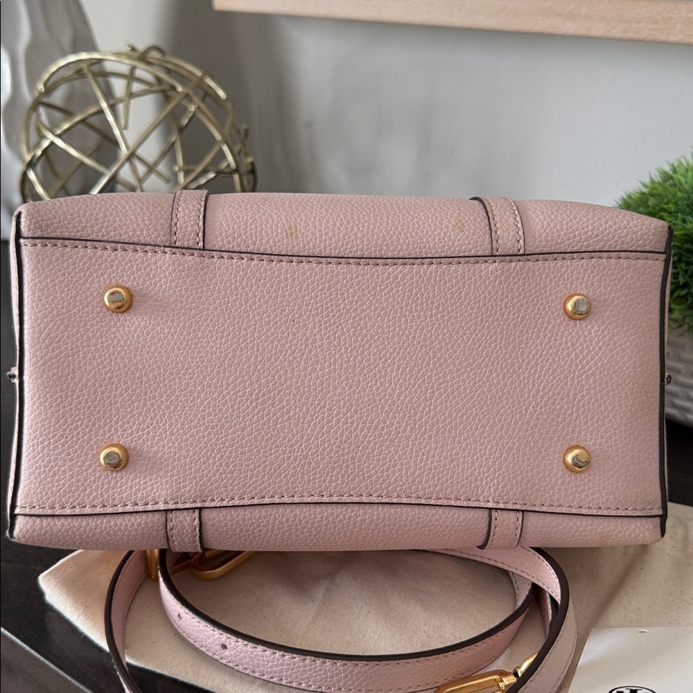 Tory Burch Perry Small Triple Compartment Tote 81928 Shell Pink - Picture 8 of 16